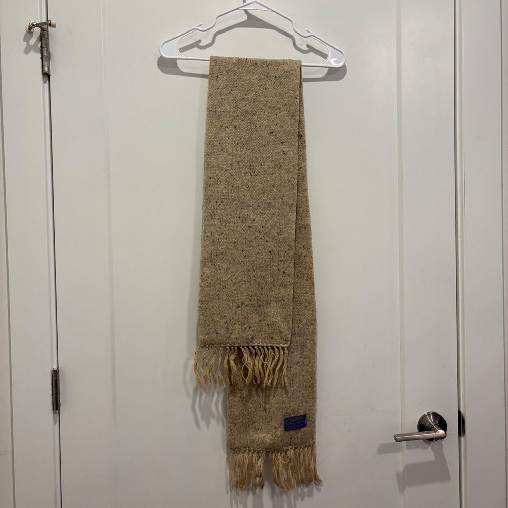 Pendleton Scarf 100% Virgin Wool Donegal Fleck Beige Fringed Made in USA